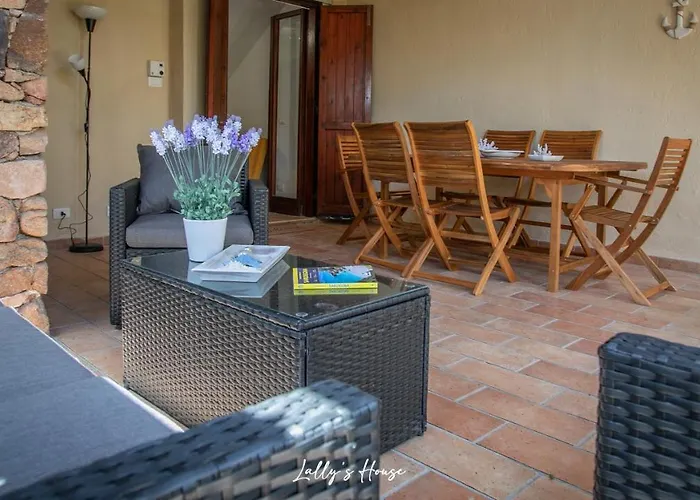بيت للعطل Lally's House بورتو سان باولو